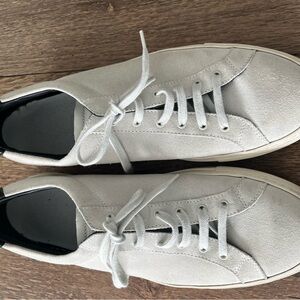Men’s Common Projects sneakers white size 41 8US